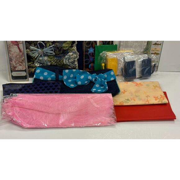 Junk Drawer Miscellaneous Stuff Lot Bags Collectible Flowers - Picture 4 of 8